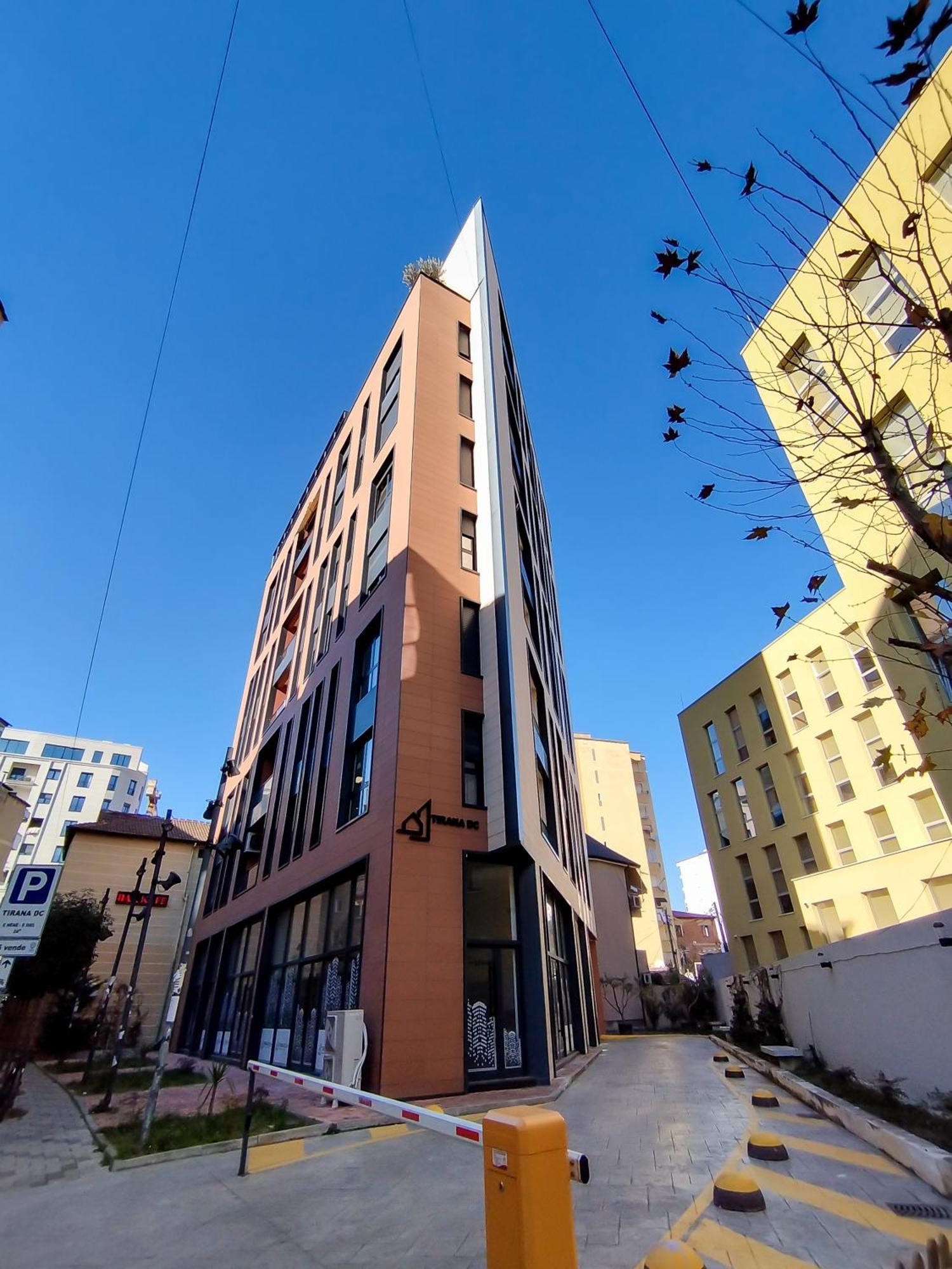 Doraci Apartments Tirana Buitenkant foto